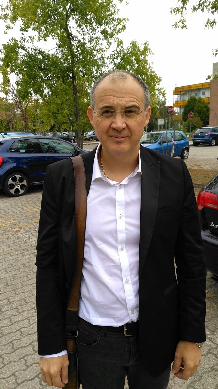 Dr. Roberto Preto